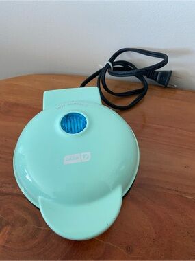 Dash Mini Waffle Maker in Mint Green